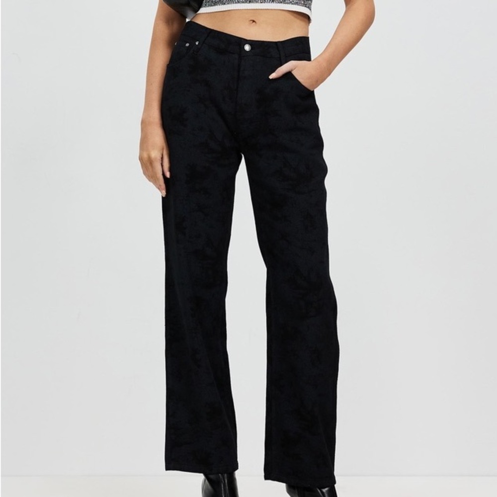 Style Addict Elegant Black Wide Leg Women's Jeans